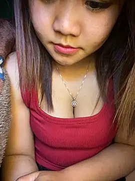 Snapshot of Sunset-yll chatting on 20, 2, 2026 Sunset-yll online show from 20, 2, 2026