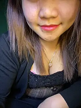 Snapshot of Sunset-yll chatting on 21, 2, 2026 Sunset-yll online show from 21, 2, 2026