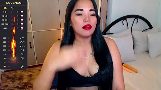 Snapshot of SquirtyLillyx chatting on 20, 11, 2025 SquirtyLillyx online show from 20, 11, 2025