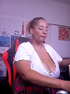 LaReineCleo online show from 27, 3, 2026