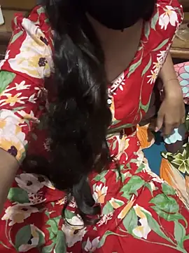 cutestpearl online show from 24, 11, 2025