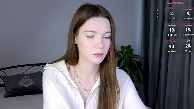 Snapshot of NicoletteBean chatting on 21, 11, 2025 NicoletteBean online show from 21, 11, 2025