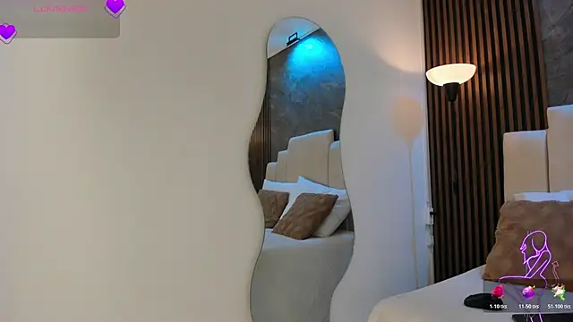 catiusca reyes 03 online show from 6, 4, 2026