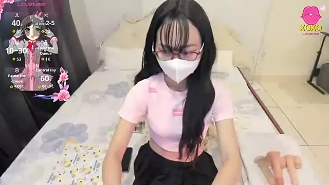 Teahyee online show from 2, 2, 2026