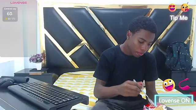 Snapshot of NoahJhonson69 chatting on 18, 1, 2026 NoahJhonson69 online show from 18, 1, 2026