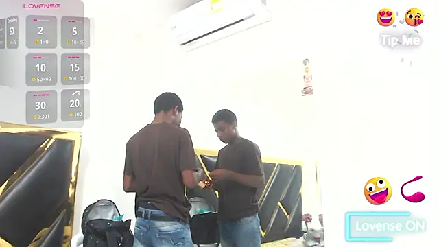 Snapshot of NoahJhonson69 chatting on 3, 2, 2026 NoahJhonson69 online show from 3, 2, 2026