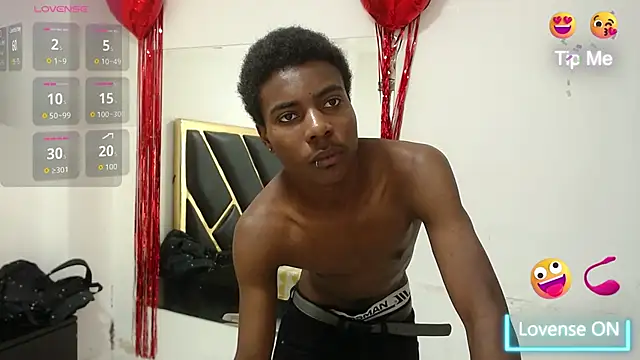 Snapshot of NoahJhonson69 chatting on 24, 2, 2026 NoahJhonson69 online show from 24, 2, 2026