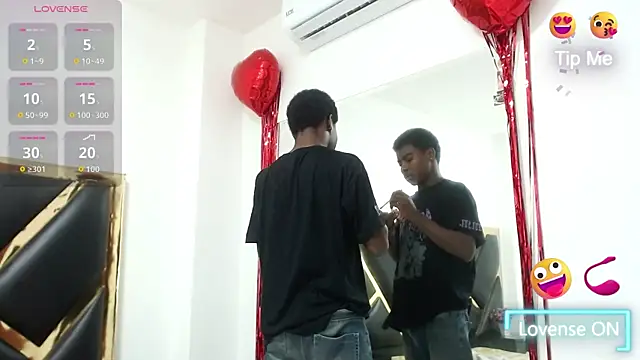 Snapshot of NoahJhonson69 chatting on 26, 2, 2026 NoahJhonson69 online show from 26, 2, 2026