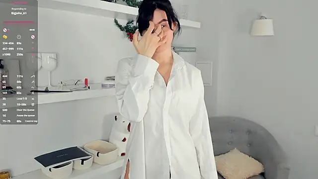 FeliciaKogen online show from 17, 4, 2026