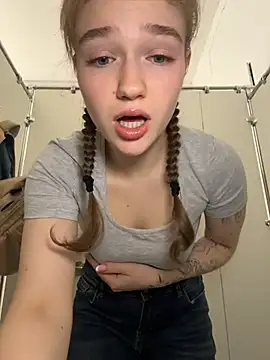 RussianWoman online show from 2, 6, 2026