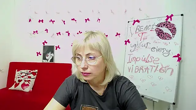 LaurenWishy online show from 27, 3, 2026