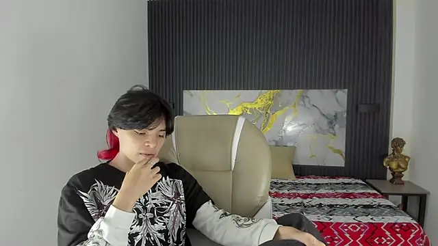 Sylasfrost online show from 13, 12, 2025