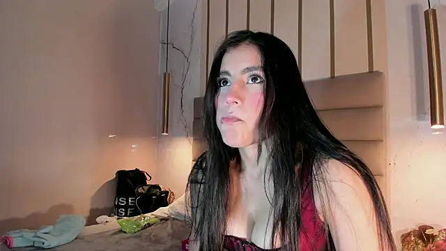 IsabelaStefano online show from 15, 6, 2026