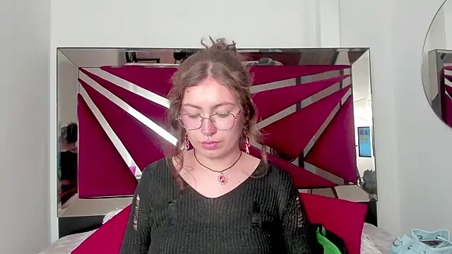 MarieTaylor  online show from 10, 4, 2026