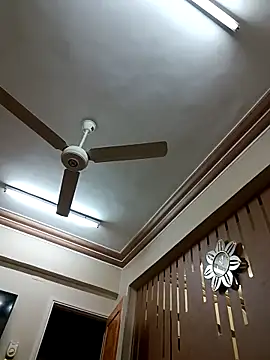 Snapshot of Bigbos99 chatting on 19, 11, 2025 Bigbos99 online show from 19, 11, 2025