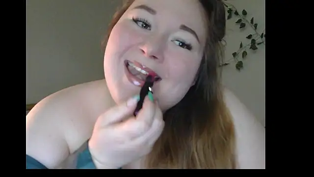 Lilah Sweet online show from 28, 6, 2026