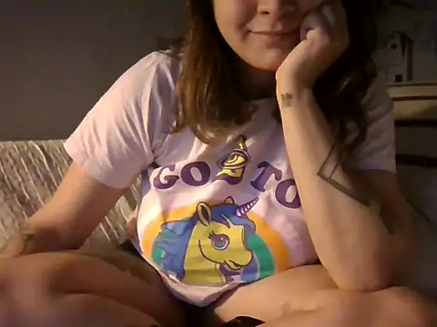 Snapshot of xxxluana chatting on 25, 11, 2025 xxxluana online show from 25, 11, 2025