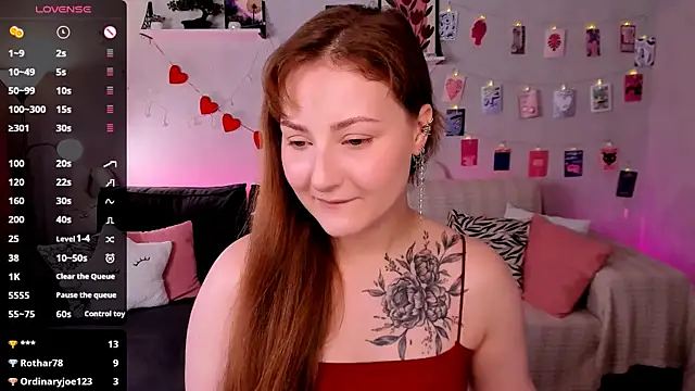 Snapshot of velvet_cherry_ chatting on 16, 7, 2026 velvet cherry online show from 16, 7, 2026