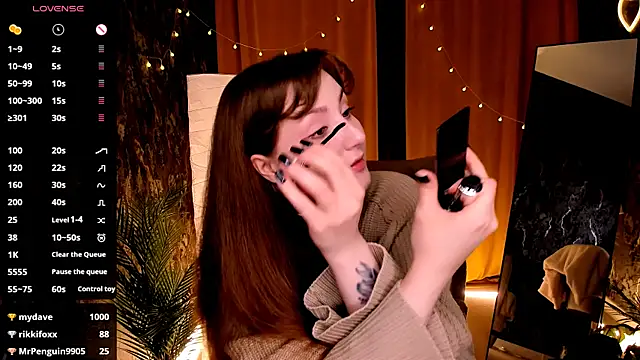 Snapshot of velvet_cherry_ chatting on 26, 7, 2026 velvet cherry online show from 26, 7, 2026