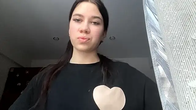 DebbiGoodknight online show from 3, 12, 2025