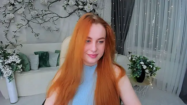 Snapshot of AirySilhouette chatting on 25, 11, 2025 AirySilhouette online show from 25, 11, 2025