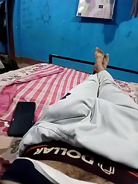 vaasuboy01 online show from 15, 4, 2026