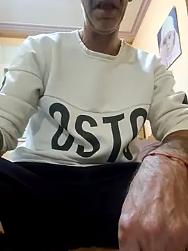 Snapshot of CDY74 chatting on 26, 11, 2025 CDY74 online show from 26, 11, 2025