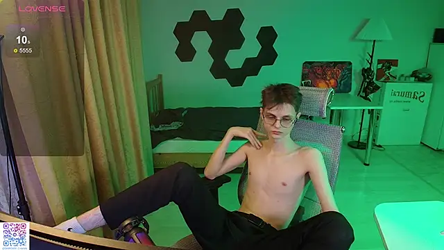 Shiromy  online show from 26, 2, 2026