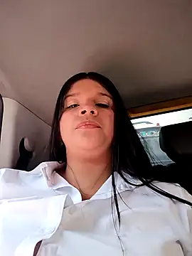 Layla-daring online show from 14, 3, 2026