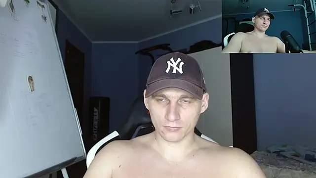 Snapshot of Poliglotjoe1 chatting on 26, 11, 2025 Poliglotjoe1 online show from 26, 11, 2025