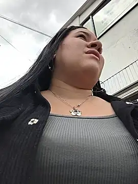 Kendra-daring online show from 8, 7, 2026
