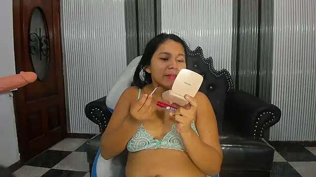 babyschoolgiirl online show from 18, 2, 2026