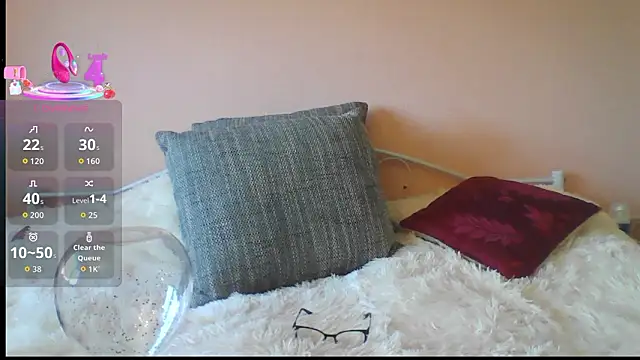 LisaHoneyLisa online show from 8, 3, 2026