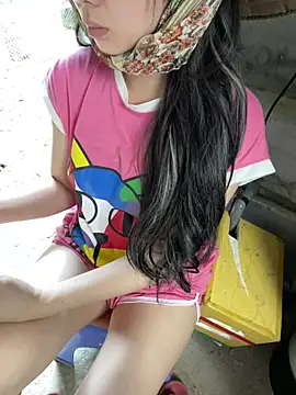 Snapshot of XndSeraphina chatting on 3, 2, 2026 XndSeraphina online show from 3, 2, 2026