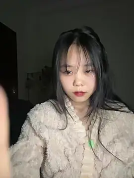 Kiee-lee online show from 2, 2, 2026