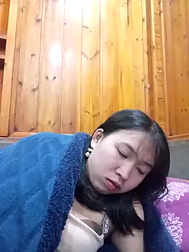 Snapshot of susie_min chatting on 27, 11, 2025 susie min online show from 27, 11, 2025