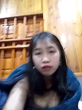 Snapshot of susie_min chatting on 28, 11, 2025 susie min online show from 28, 11, 2025