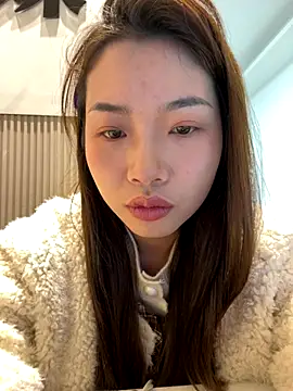 Snapshot of GYYoo chatting on 24, 11, 2025 GYYoo online show from 24, 11, 2025