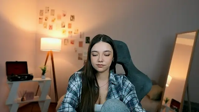 Vexorine online show from 18, 4, 2026