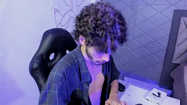 Snapshot of JojoBraando chatting on 13, 1, 2026 JojoBraando online show from 13, 1, 2026