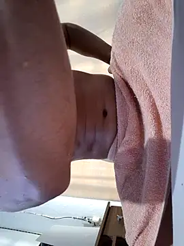 Snapshot of gymratbr chatting on 22, 11, 2025 gymratbr online show from 22, 11, 2025