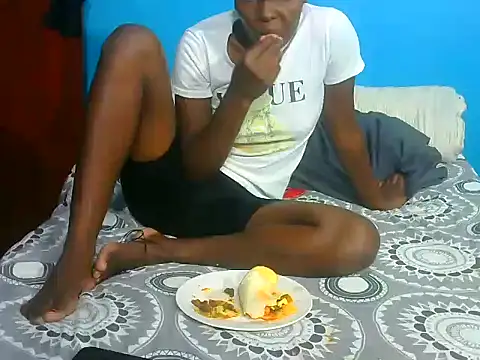 Snapshot of VirginPrincess06 chatting on 25, 11, 2025 VirginPrincess06 online show from 25, 11, 2025