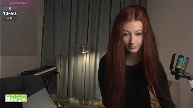 Snapshot of caty_cuddly chatting on 30, 11, 2025 caty cuddly online show from 30, 11, 2025