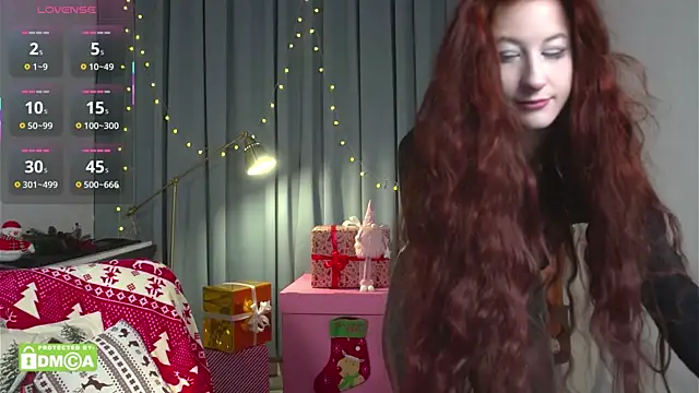 Snapshot of caty_cuddly chatting on 16, 12, 2025 caty cuddly online show from 16, 12, 2025