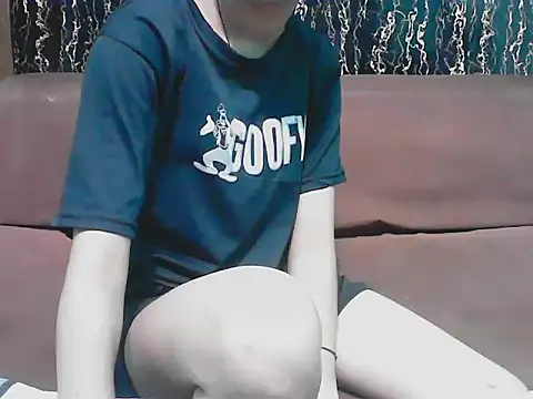 Snapshot of hello_baby01 chatting on 13, 4, 2026 hello baby01 online show from 13, 4, 2026