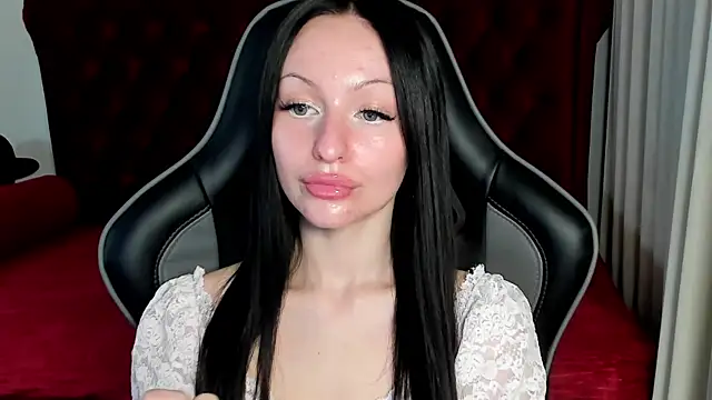 NaomiBlakes online show from 26, 11, 2025