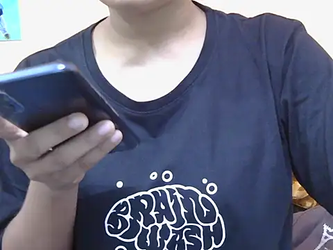 Honey Baby1 online show from 22, 2, 2026