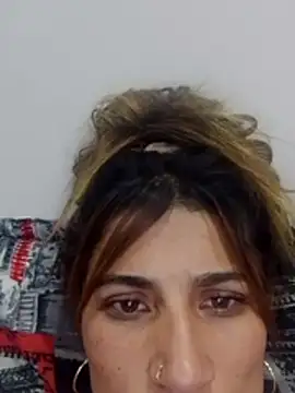 Snapshot of monitha_97 chatting on 27, 11, 2025 monitha 97 online show from 27, 11, 2025