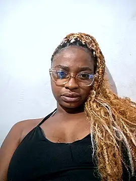 Snapshot of SexypuppyX chatting on 25, 11, 2025 SexypuppyX online show from 25, 11, 2025