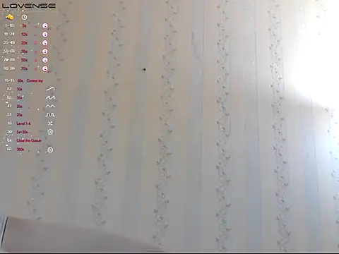 LustfulSarah online show from 30, 10, 2025